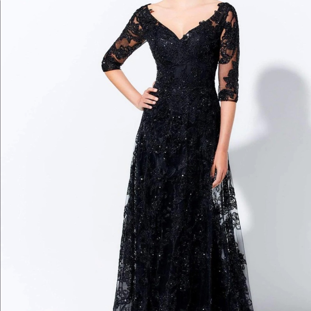 IVONNE D SEQUIN GOWN